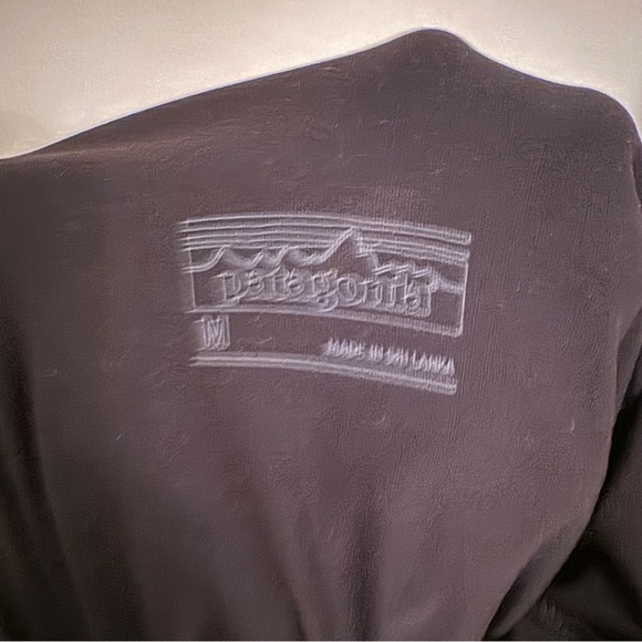 Patagonia Athletic Dress - Picture 11 of 11